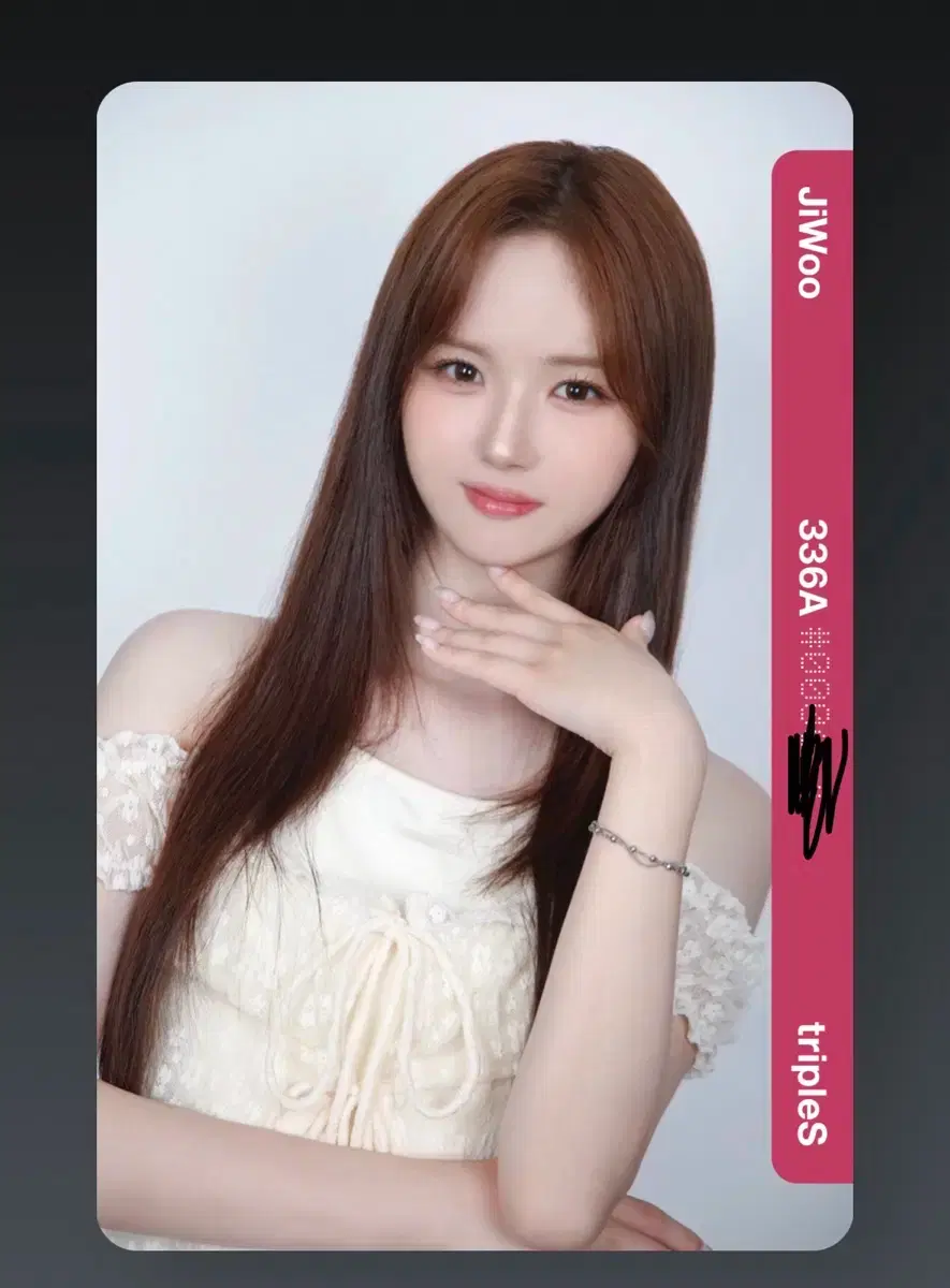 Triples Alive Jiwoo Object | Bunjang Global